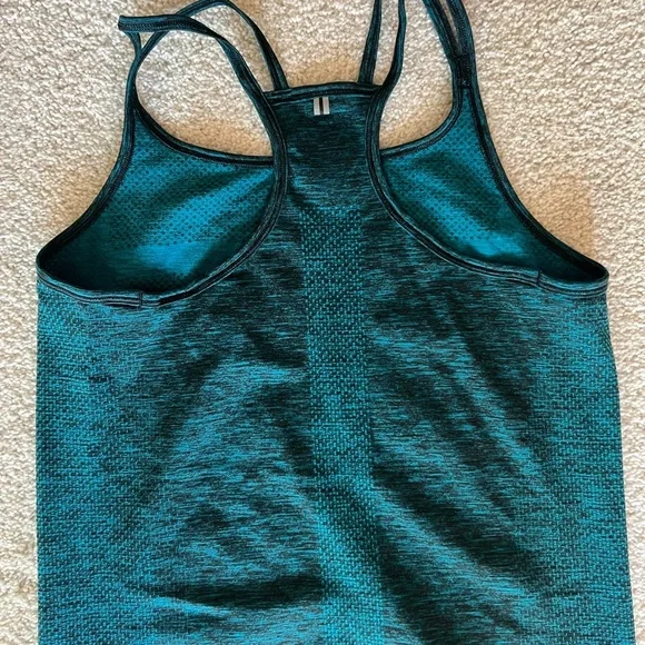 Nike Women's Dri-FIT Tank Top- Size Small - Picture 4 of 5